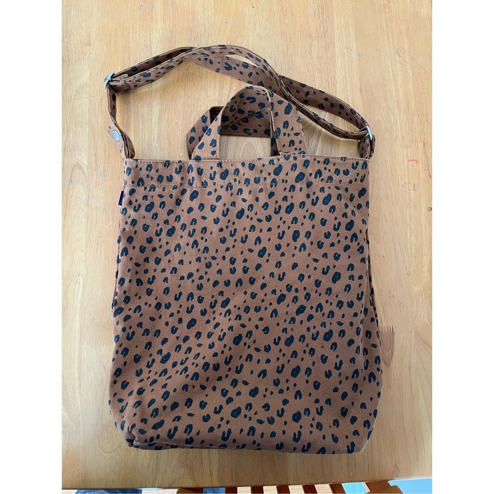 Baggu Leopard Print Duck Bag Nutmeg - Picture 2 of 7